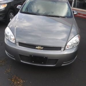 Meet your Posher, Lee